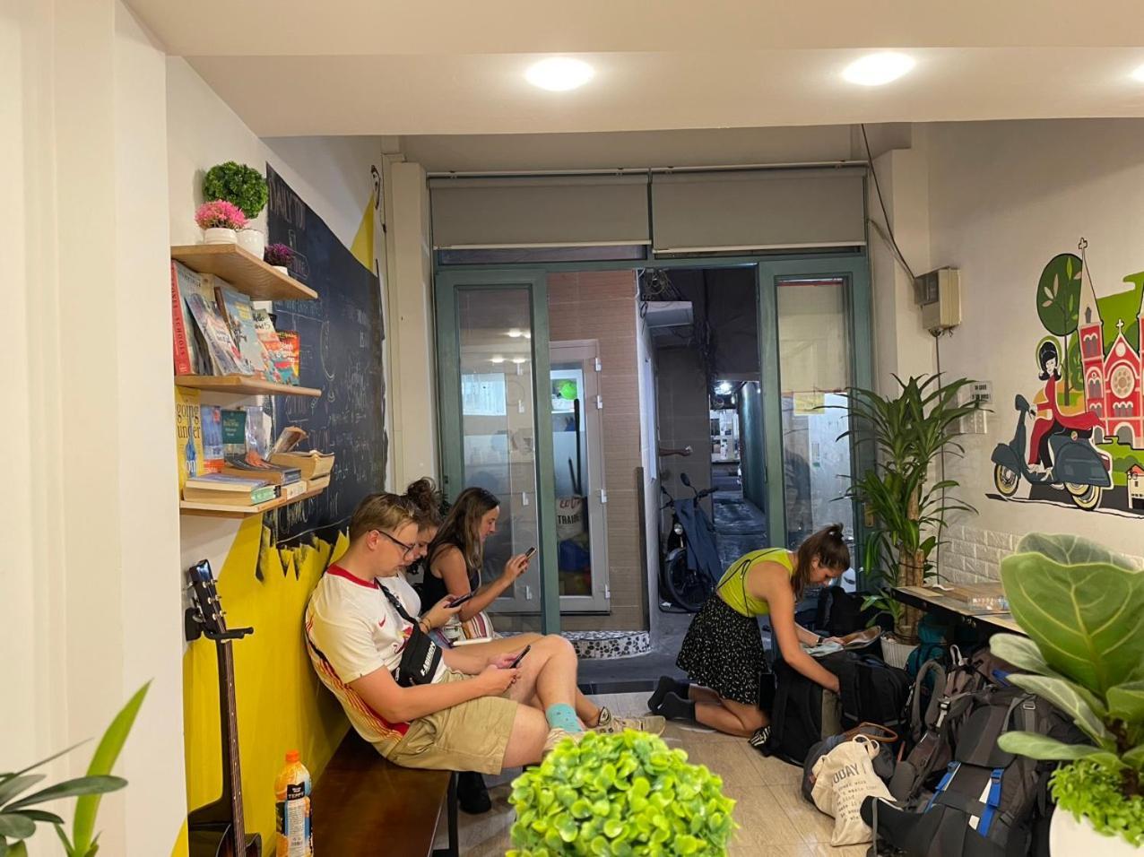 Joy Hostel โฮจิมินห์ซิตี้ ภายนอก รูปภาพ